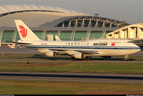 B 2445 Air China Boeing 747 4J6 Photo By Brian ID 896559