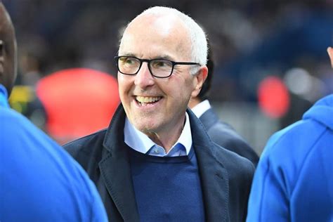 Foot Frank Mccourt Sera Au V Lodrome Pour Assister Om Psg