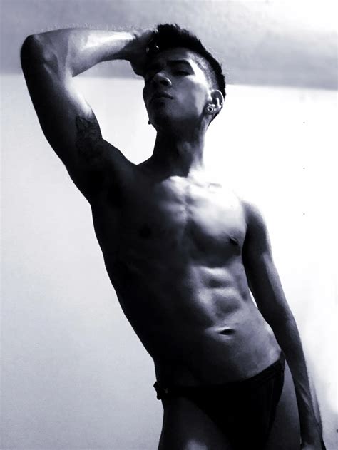 WELCOME TO MY CHANNEL 4 Nude Pics XHamster