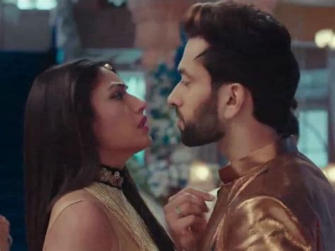 Ishqbaaz Spoiler Anika And Shivaay Romance Gauri And Omkara To Reunite