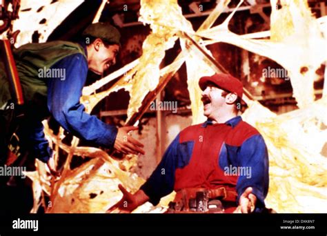 SUPER MARIO BROS. (US1993) BOB HOSKINS AS MARIO MARIO Stock Photo - Alamy