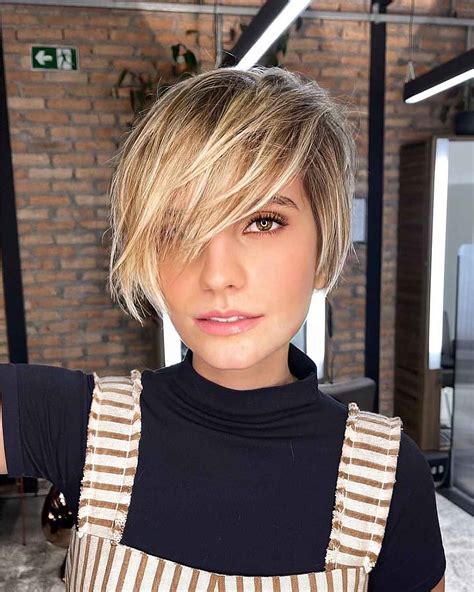 28 Bixie Haircut Examples Trending In 2022 Hairstyles Vip