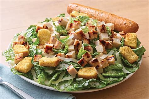 The 10 Healthiest Menu Items At Applebee S According To Dietitians