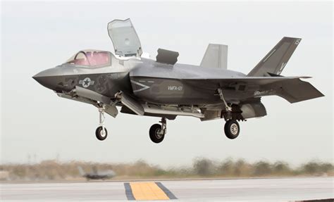 F-35B conducts first night STOVL – Australian Aviation