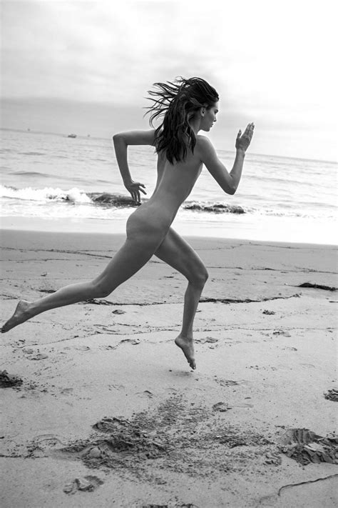 Kendall Jenner Non Retouched Nude Pics By Russell James Photos The Fappening