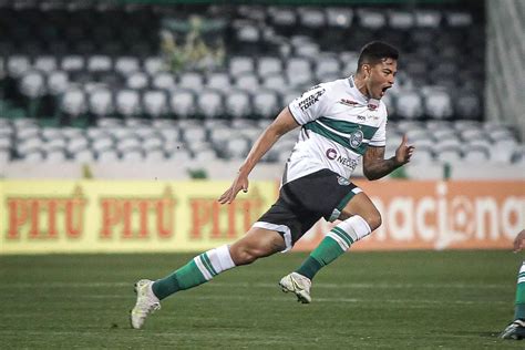 Atl Tico Go Fecha Volante Do Coritiba E Chega A Cinco Contrata Es