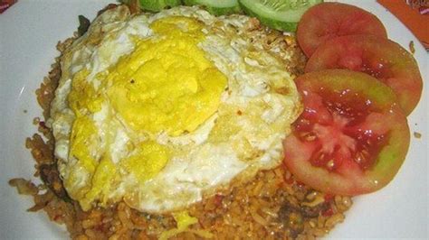 7 Nasi Goreng Di Jakarta Yang Nikmatnya Bikin Anda Ketagihan