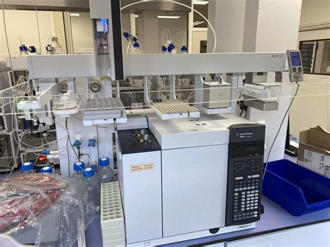 Agilent 7890B Gas Chromatograaf Met PAL RTC 120 LabMakelaar Benelux