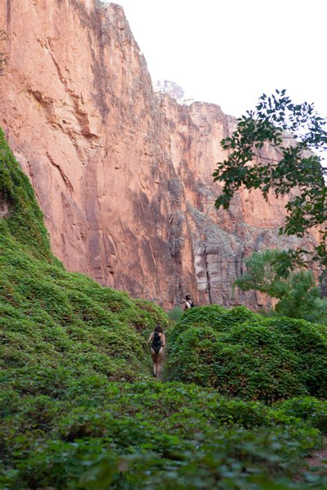 Dos and Don'ts to Hiking Havasupai - littlegrunts.com