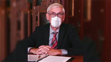 Gov Evers Extends Wisconsin Mask Mandate Until Nov 21 Fox6 Milwaukee