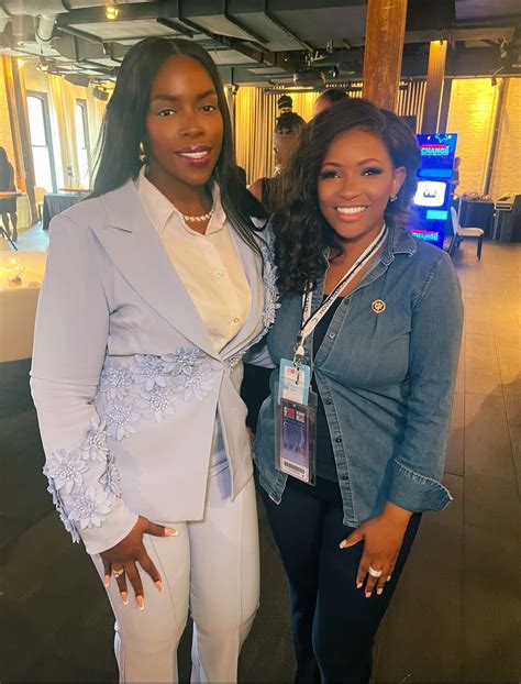 Just in case people forgot who I trained under. 😂 . We are still in