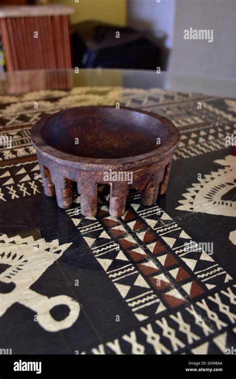 Antique Samoan Tanoa Or Laulau Kava Bowl Carved Out Of Wood Samoan