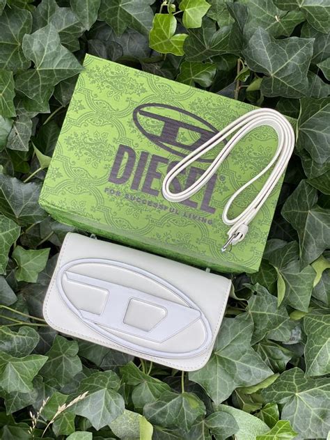 сумка diesel дизель сумочка через плече багет disel — цена 1199 грн в ...