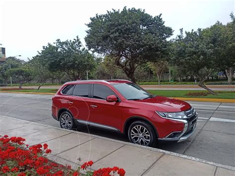 Mitsubishi Outlander 2 4l Gls 4x4 Aut Usado 2018 Color Rojo Precio U S27 990