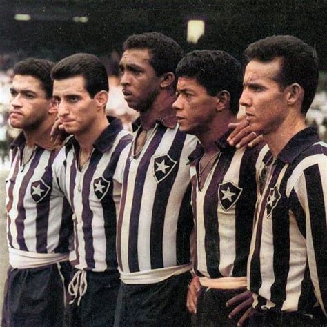 Always Football Retro On Instagram Garrincha Edson Quarentinha