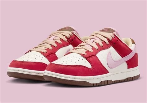 Nike Dunk Low Premium WMNS Bacon Sneaker Market RO