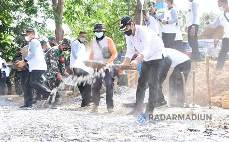 Sinergi Dengan Pemkab Madiun Tni Bangun Jalan Pintas Di Bodag Radar