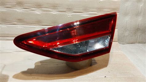 Lampa Tył Prawa W Klapę Seat Leon III 5F Lift 2016 20r Europa Legnica