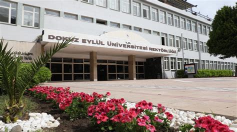 Dokuz Eylül Üniversitesi ne yeni rektör