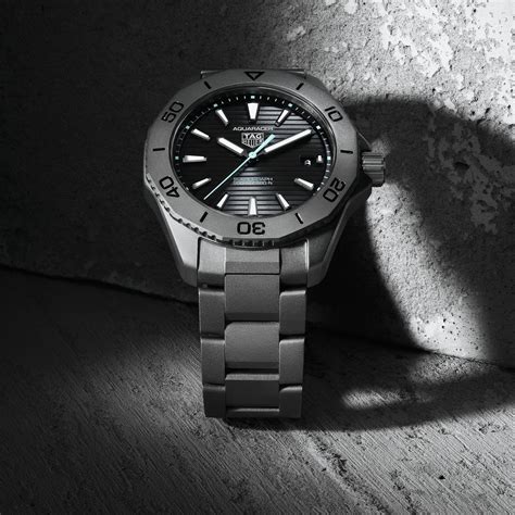 Tag Heuer Aquaracer Professional 200 Solargraph 40mm Mens Watch