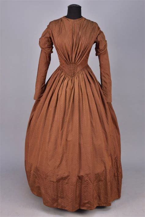 Figured Silk Day Dress Late 1840s Lot 548 Victorian Era Fashion