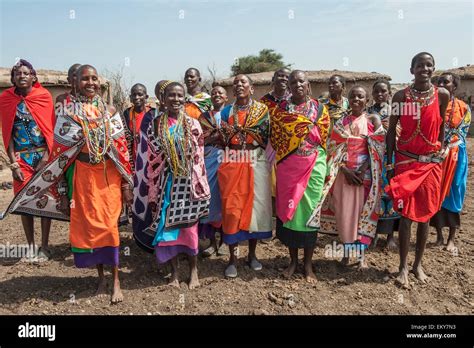 Women from the Samburu tribe in colorful clothing; Samburu National Stock Photo: 81118719 - Alamy