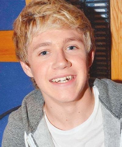 I Miss His Crooked Teeth Niall Horan One Direction One Direction Louis