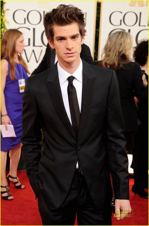 Andrew Garfield Golden Globes 2011 Red Carpet Photo 2511891 2011