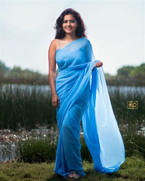 South Indian Actress Deepa Balu In Blue Saree Hot Photos Beautiful