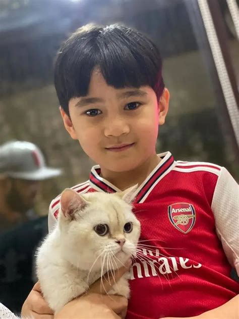 Potret Transformasi Rafathar Malik Ahmad Yang Genap Tahun Disebut Mirip Idol K Pop Hot