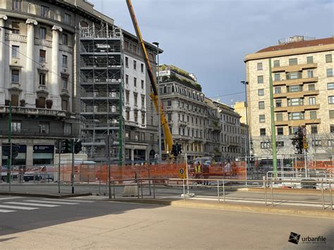 Milano Centro Storico Cantieri M Ripristino Arredo Urbano Largo