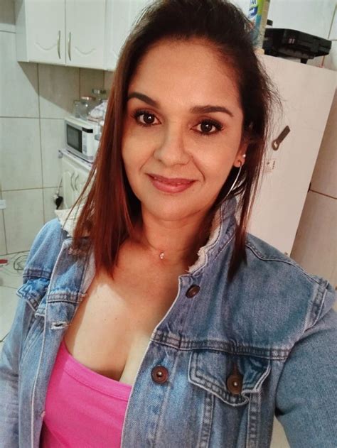 Pin De Eliane Louren O Em Foto Fotos De Idosas Foto Fake Mulher