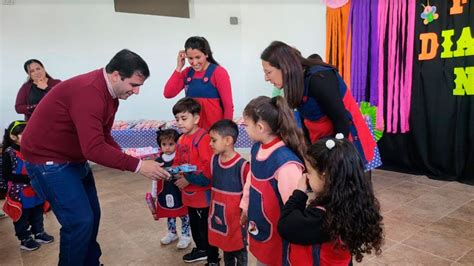 Los Jardines De Infantes De Clodomira Celebraron Con Regalos Y Juegos