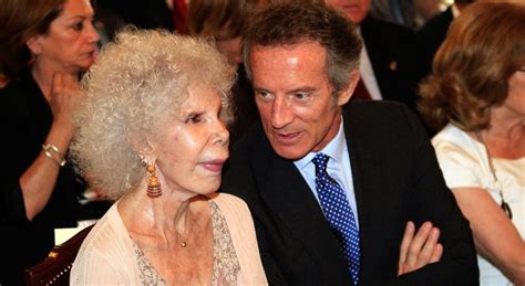 Герцогиня де Альба госпитализирована в Севилье: ru_royalty — LiveJournal