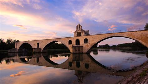 Avignon travel guide