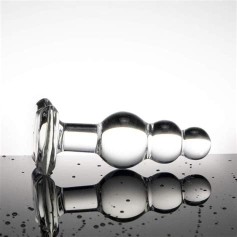 Plug Anal en Verre Plug Anal en Cristal Transparent avec 3 Perles Rondes Et Poignée à Base Plate