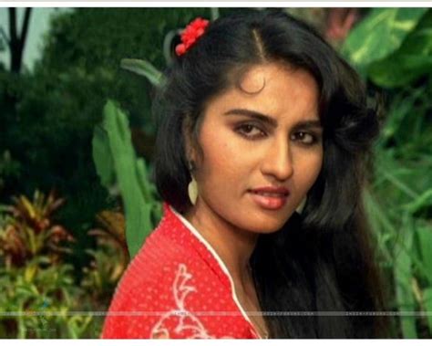 BollyHolly News: Reena Roy set to return after 13 yrs