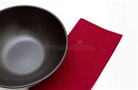 Black Bowl And Red Napkin Stock Image Image Of Napkin 21929079