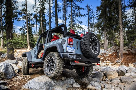 La Auto Show Jeep Releases The Full Monte On The Wrangler Rubicon