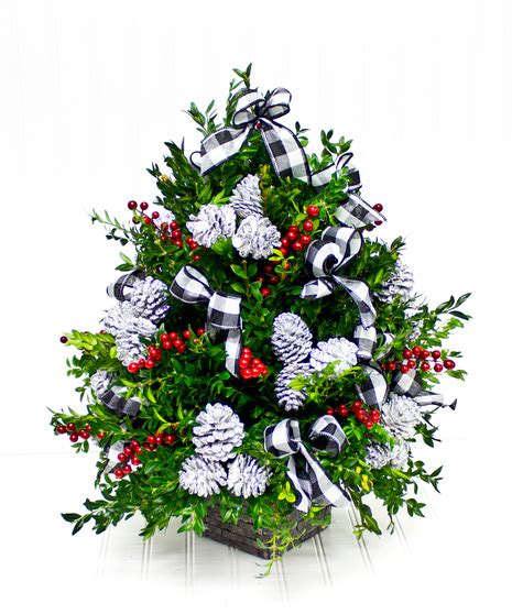 Boxwood Christmas Tree