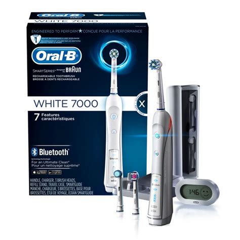 Oral B White 7000 Smartseries Rechargeable Power Toothbrush With 3 Replacement Brush Heads