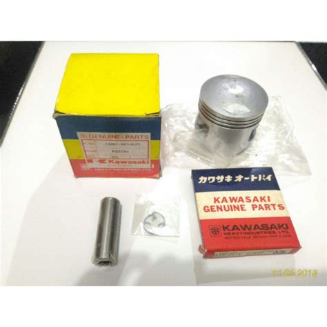 Jual Piston Kit Seher Kawasaki BINTER MERZY KZ200 OS 0 25 Shopee