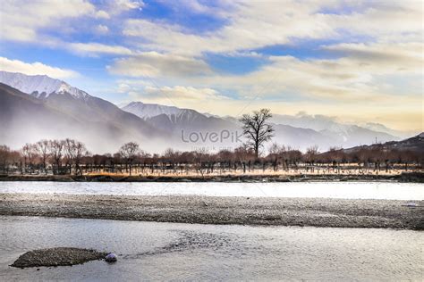 Winter Scenery Of Linzhiniyang River In Tibet Picture And HD Photos ...