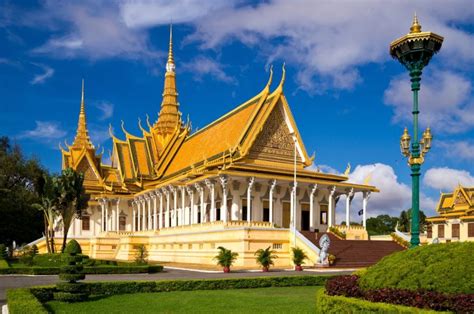 Phnom Penh Cosa Vedere Della Capitale Della Cambogia Viaggi Nel Mondo