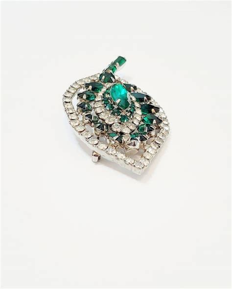 Vintage Emerald Green Rhinestone Leaf Brooch Pin Silv Gem