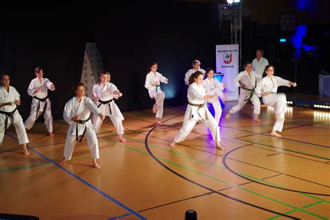 Wir Bleiben In Bewegung Karate Bungen F R Zuhause Karate Do