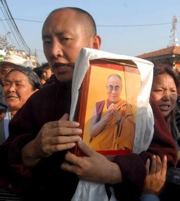 Bilderstrecke zu Unruhen in Tibet Peking Vorwürfe des Dalai Lama