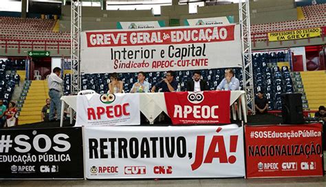 Educadores do Ceará aprovam continuidade da greve em Assembleia Geral