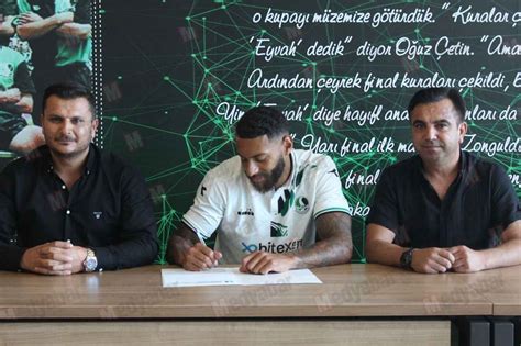 Sakaryaspor İngiliz kanat forveti açıkladı Medyabar