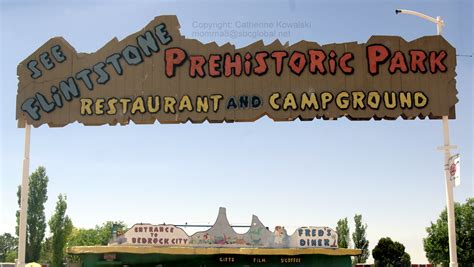 Williams (Valle), AZ: Flintstone’s Bedrock City · Road Trip Attractions